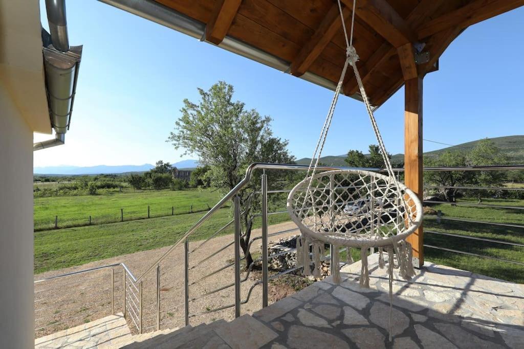 Holiday House Aurora Borealis Ervenik Esterno foto